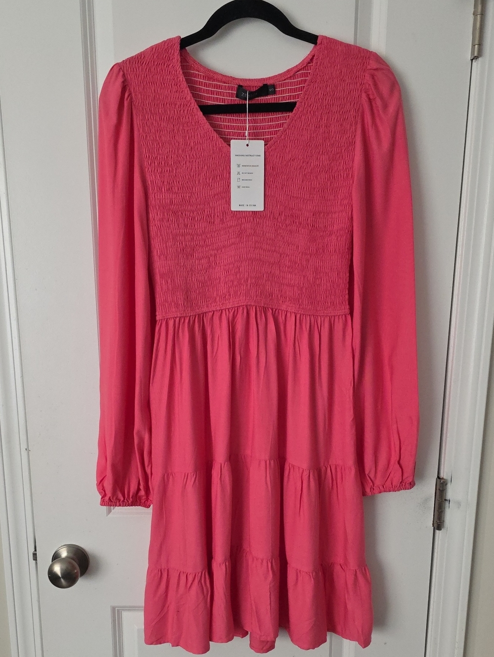ZESICA Smocked Tiered Dress Long Sleeve Pink Size Small NWT